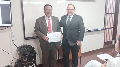 OAB homenageia ituveravense por 35 anos de atuação profissional