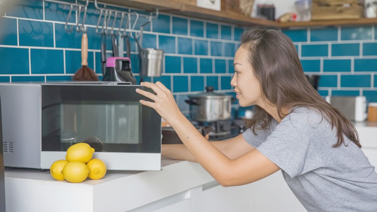 Como transformar o micro-ondas em seu maior aliado na cozinha