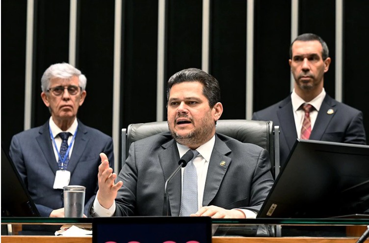 Congresso quer derrubar veto de Lula para ano eleitoral; entenda