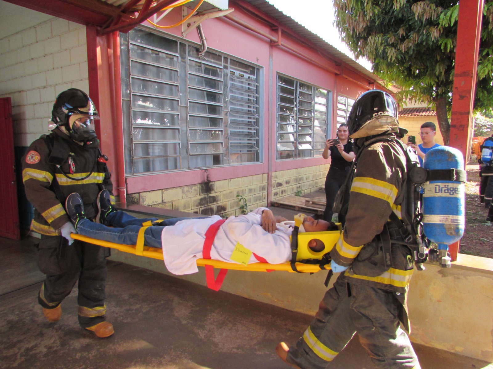 Etec de Ituverava promove grande simulação de prevenção a incêndio