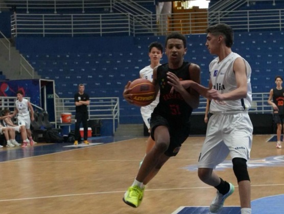 Franca sedia Torneio Internacional de Basquete: A capital nacional respirando a base