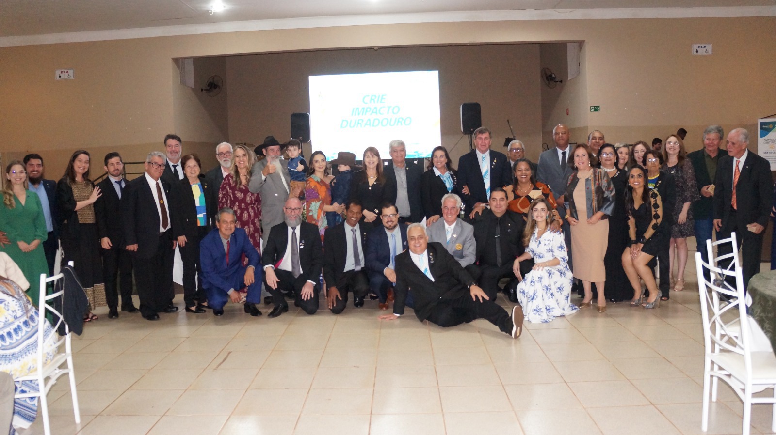 Rotary Club realiza cerimônia de posse  da diretoria para o ano rotário 2026-27