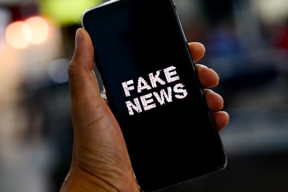 Saiba como ensinar crianças e adolescentes a identificar e combater fake news