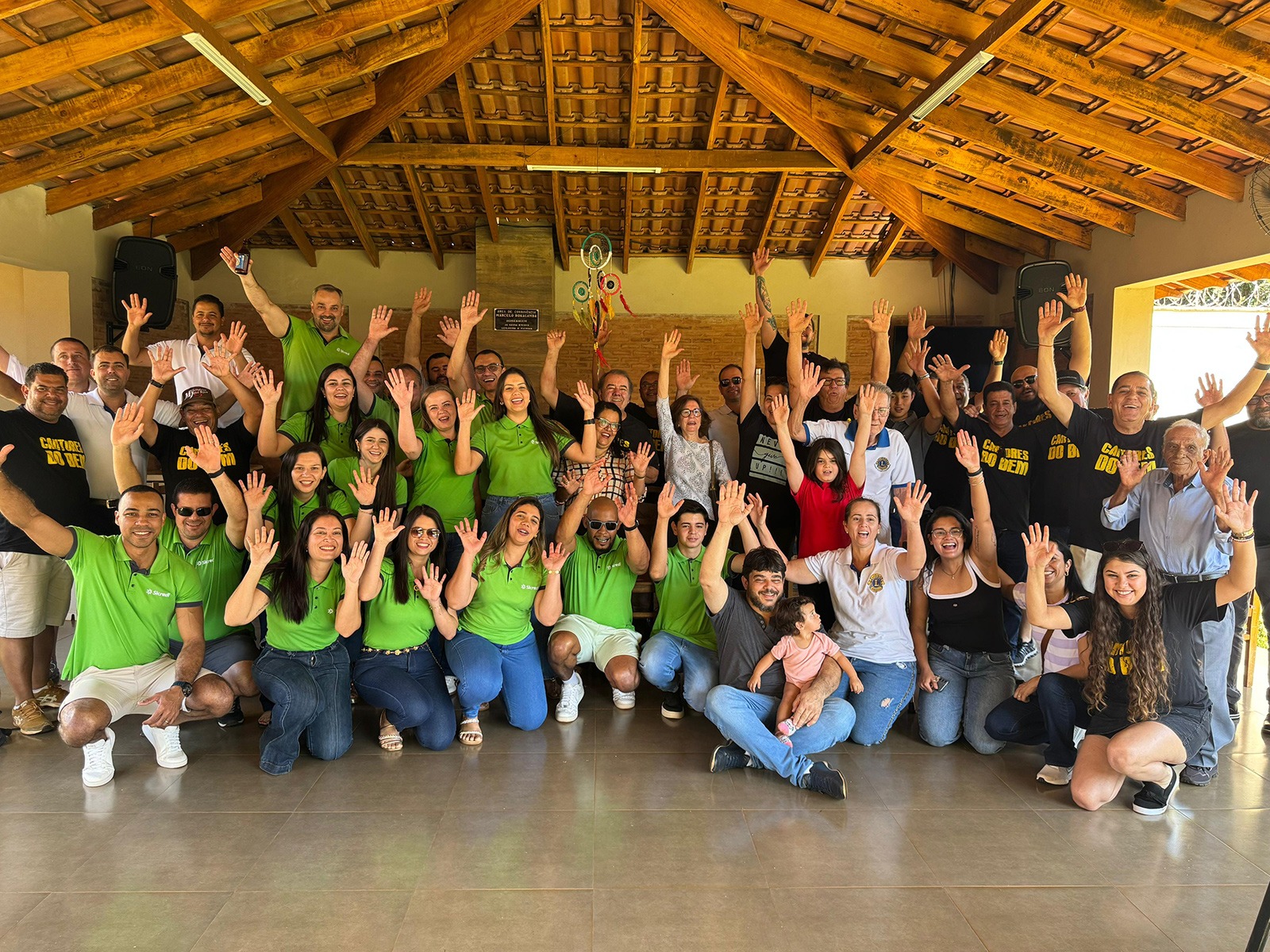 Sicredi promove Dia C e arrecada doações para o Abrigo de Idosos