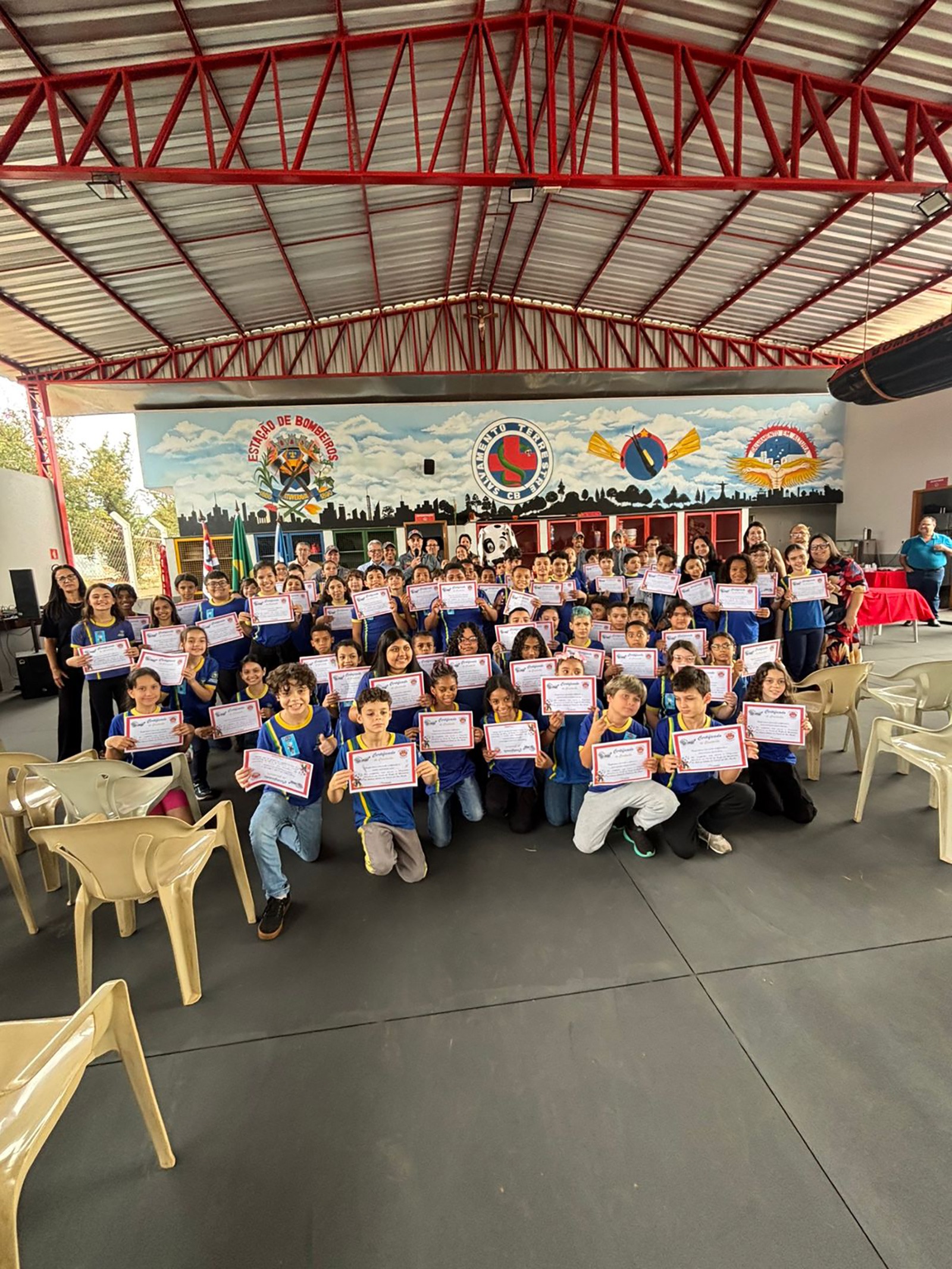 Projeto Bombeiros na Escola realiza primeira formatura em Ituverava