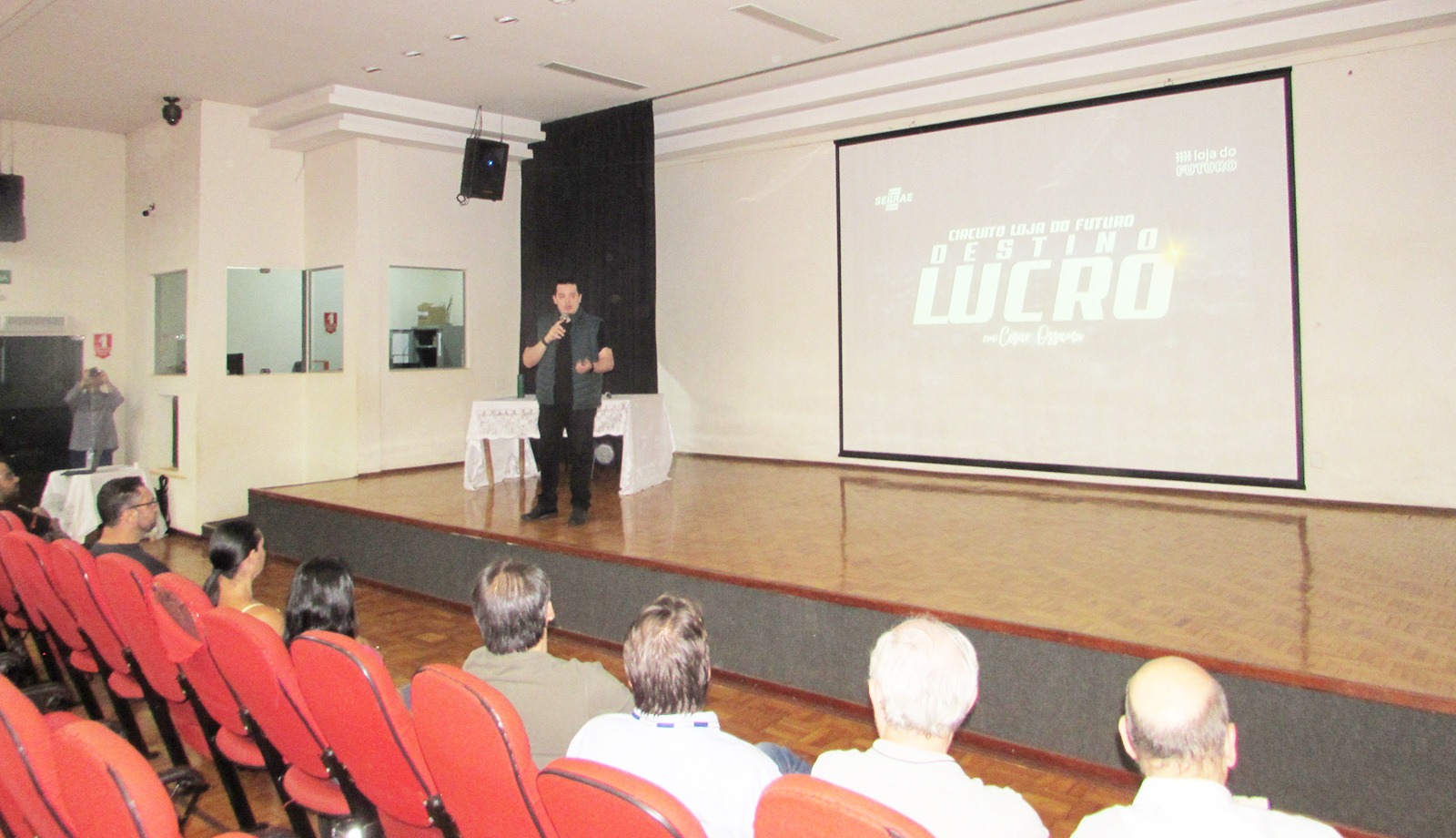 Sebrae-SP lança em Ituverava Loja do Futuro com foco em inteligência artificial