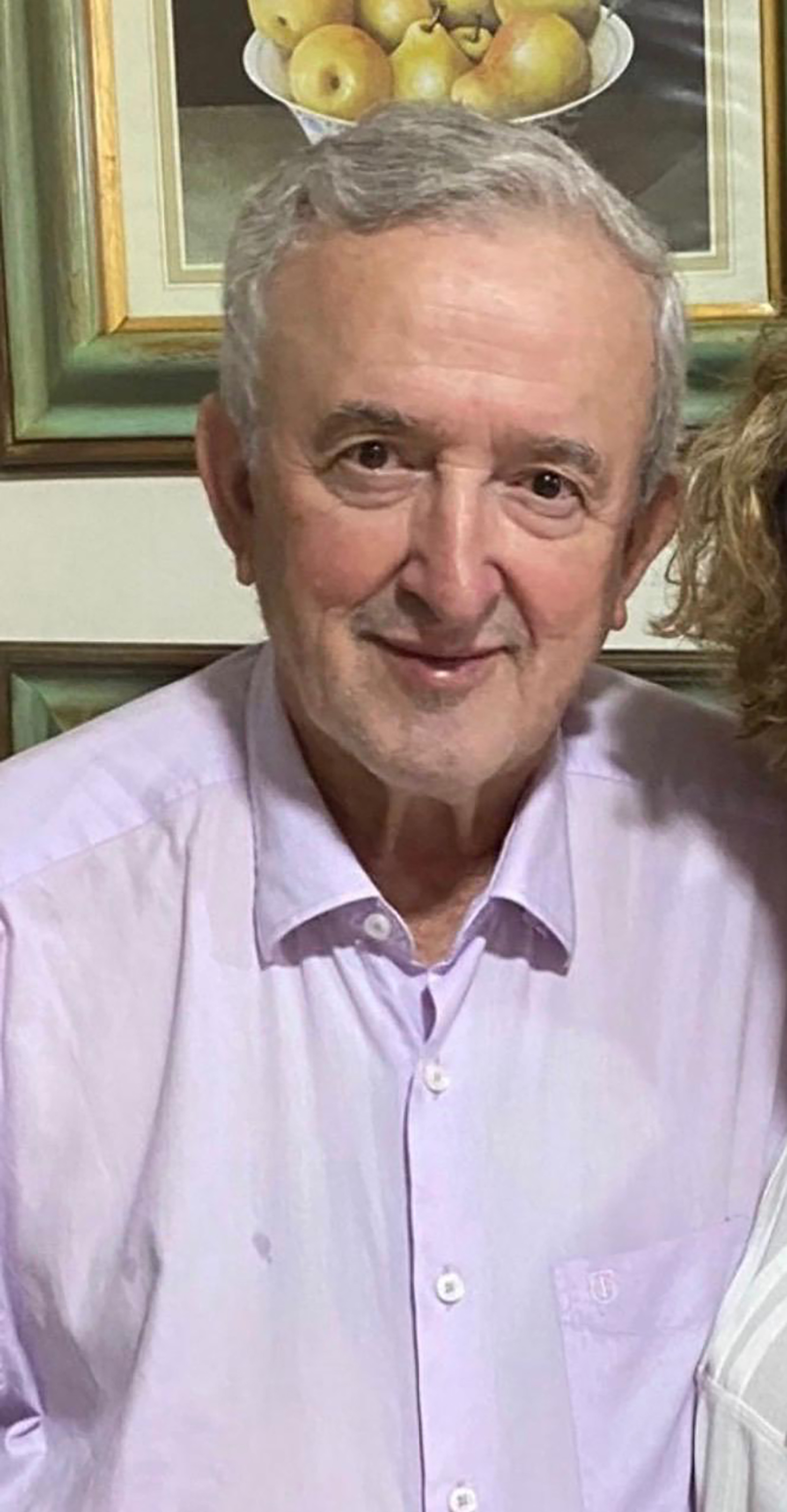 Faleceu dia 17 de setembro, aos 73 anos, o marceneiro Luiz Antônio Garnica, casado com a professora Luzia Aparecida de Curcio Garnica. São seus filhos Giovanna de Curcio Garnica, Fabíola Garnica Iamas,  Luiz Antônio Garnica Júnior,  genro Daniel Garcia Iamas e nora Mariana Mendes Junqueira, neta Clara Garnica de Oliveira. Ele é filho de Arsênia Ribeiro de Oliveira Garnica e Antônio Garnica.