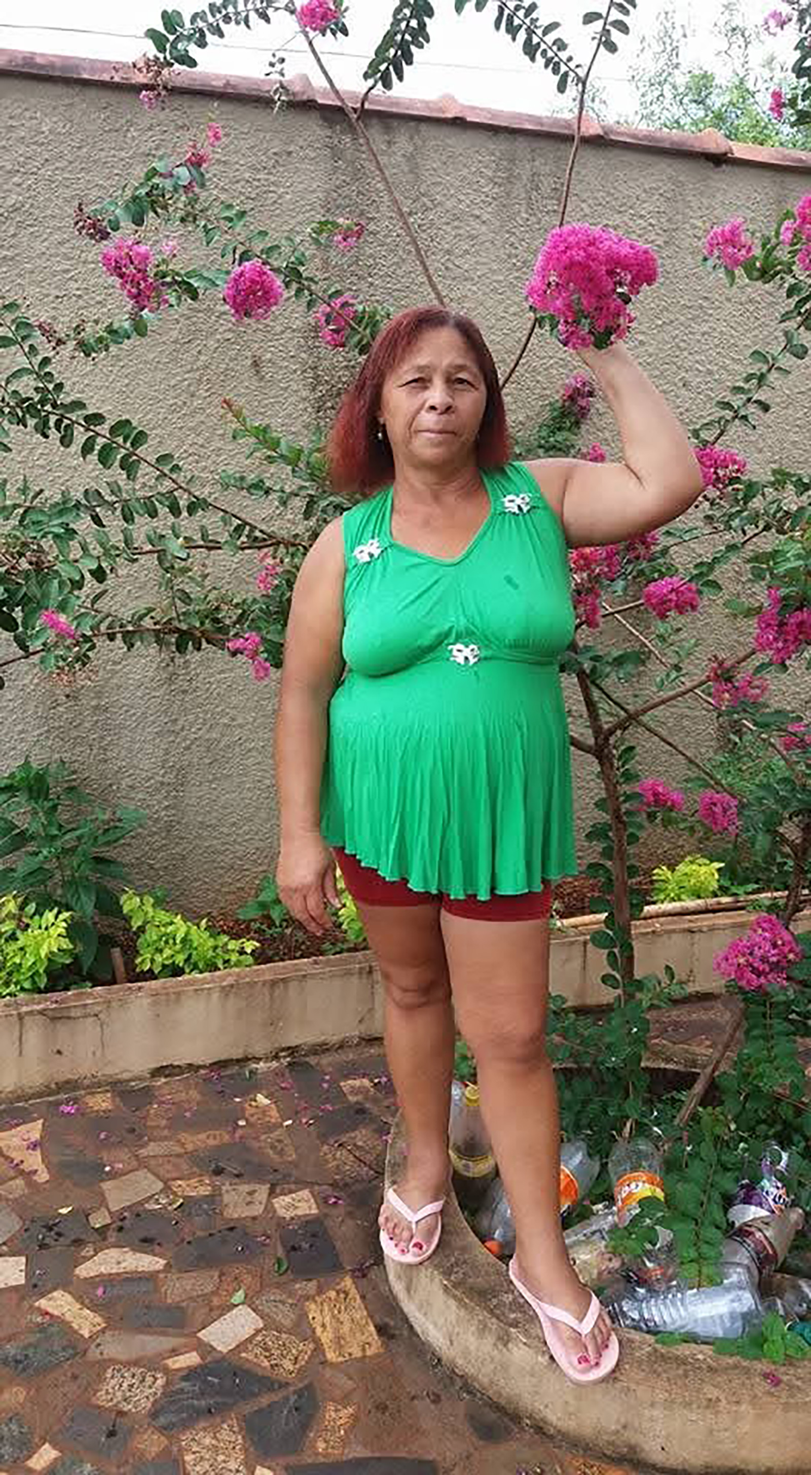 Faleceu dia 4 de outubro, aos 65 anos, Maria de Fátima ("Dona Maria"). São seus filhos Adelina, Roseli, Sueli , Rita, Miguelina (in memoriam) e Agnaldo, netos Bruno, Gislaine, Tauane, Dejair, Davi, Alerrandro, José Antonio, Mariana, Matheus, Cainan, Calebi e Lorraine. Ela é filha de Luduvina de Paula.