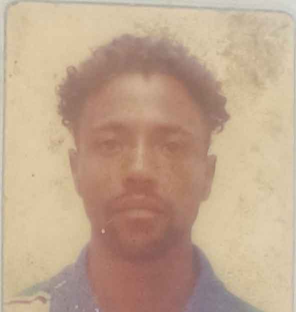 Faleceu dia 28 de abril, aos 41 anos, Leonardo Marques Rodrigues. São seus pais Gerson Antônio Rodrigues e Marli Marques.