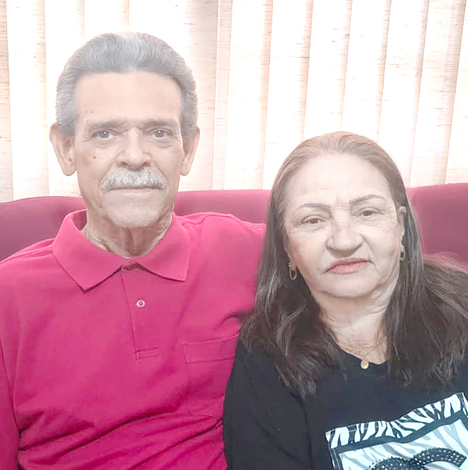 Dia 20 de junho, comemoram 56 anos de casados, Bodas de Malaquita, João Moreira da Silva e Romilda Monteiro Magalhães da Silva. Eles recebem os parabéns dos filhos João Moreira da Silva Júnior, casado com Mariana Liporaci Moreira e Adriana Moreira da Silva Lopes, casada com Rodrigo Eduardo Lopes, dos netos, Isabella Liporaci, Maria Eduarda, Nicolas Moreira e Beatriz Moreira, dos familiares e amigos
