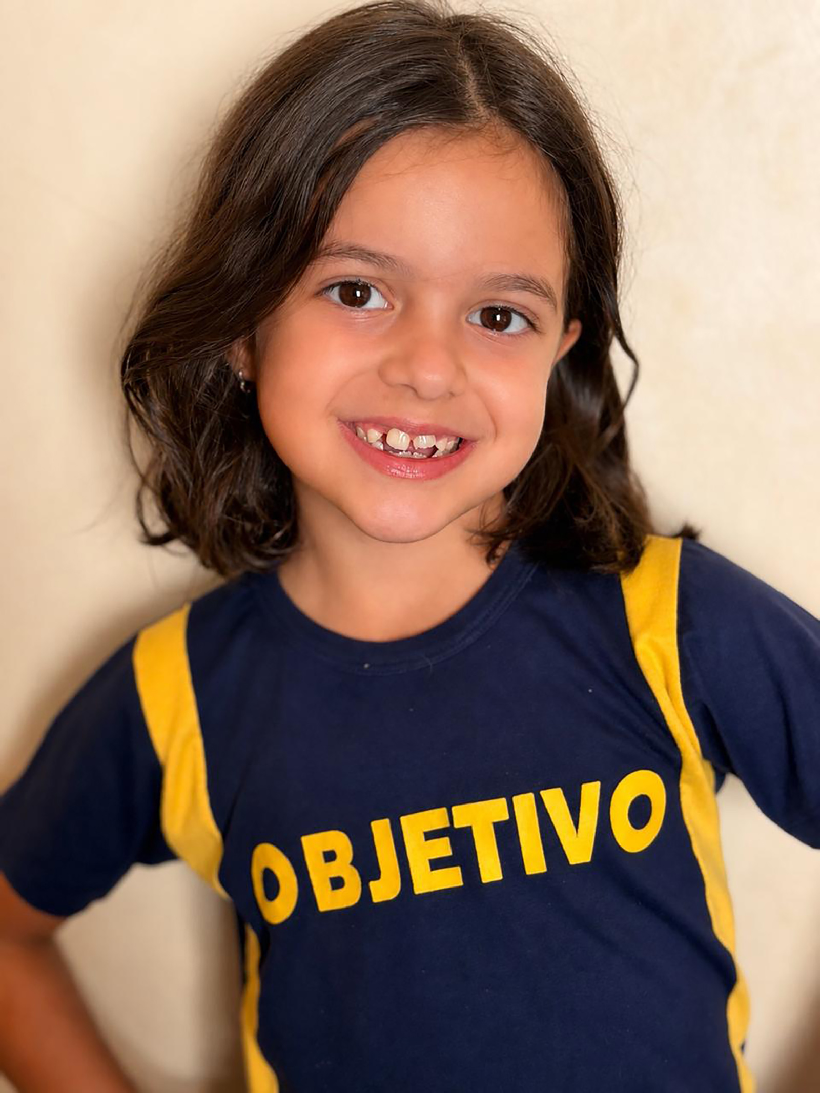 Dia 28 de agosto, comemora aniversário, Maria Eduarda Vieira Ribeiro, filha de Cássio Almeida Ribeiro e Ideni Cristina Ferreira Vieira Ribeiro. Ela recebe os parabéns dos pais, do irmão Carlos Eduardo, dos avós Carlos Roberto Vieira e Lúcia Helena Ferreira Vieira e Mauro César Henrique Ribeiro e Solange Vale de Almeida, dos familiares e amigos