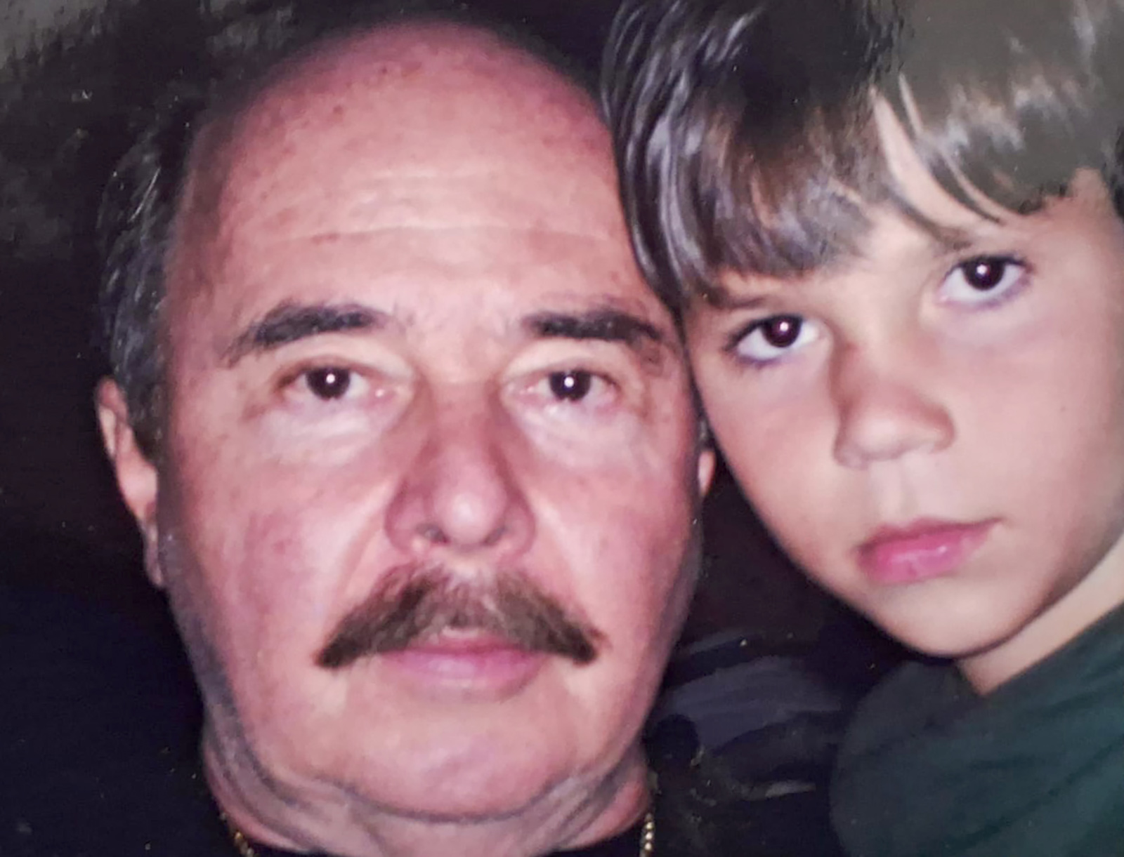 Dia 10 de julho, comemora aniversário, o engenheiro agrônomo e agropecuarista, Bráulio Barbanti Ferreira. Ele recebe os parabéns da esposa, a diretora de escola aposentada, Marlene Ribeiro Sandoval Ferreira, dos filhos, Renata Ribeiro Sandoval Ferreira Pagotto, casada com Marcus Augusto Pagotto e Fernando Ribeiro Sandoval Ferreira, casado com Marília Ferreira Paconhella, dos netos, Gabriel e Matheus, dos familiares e amigos