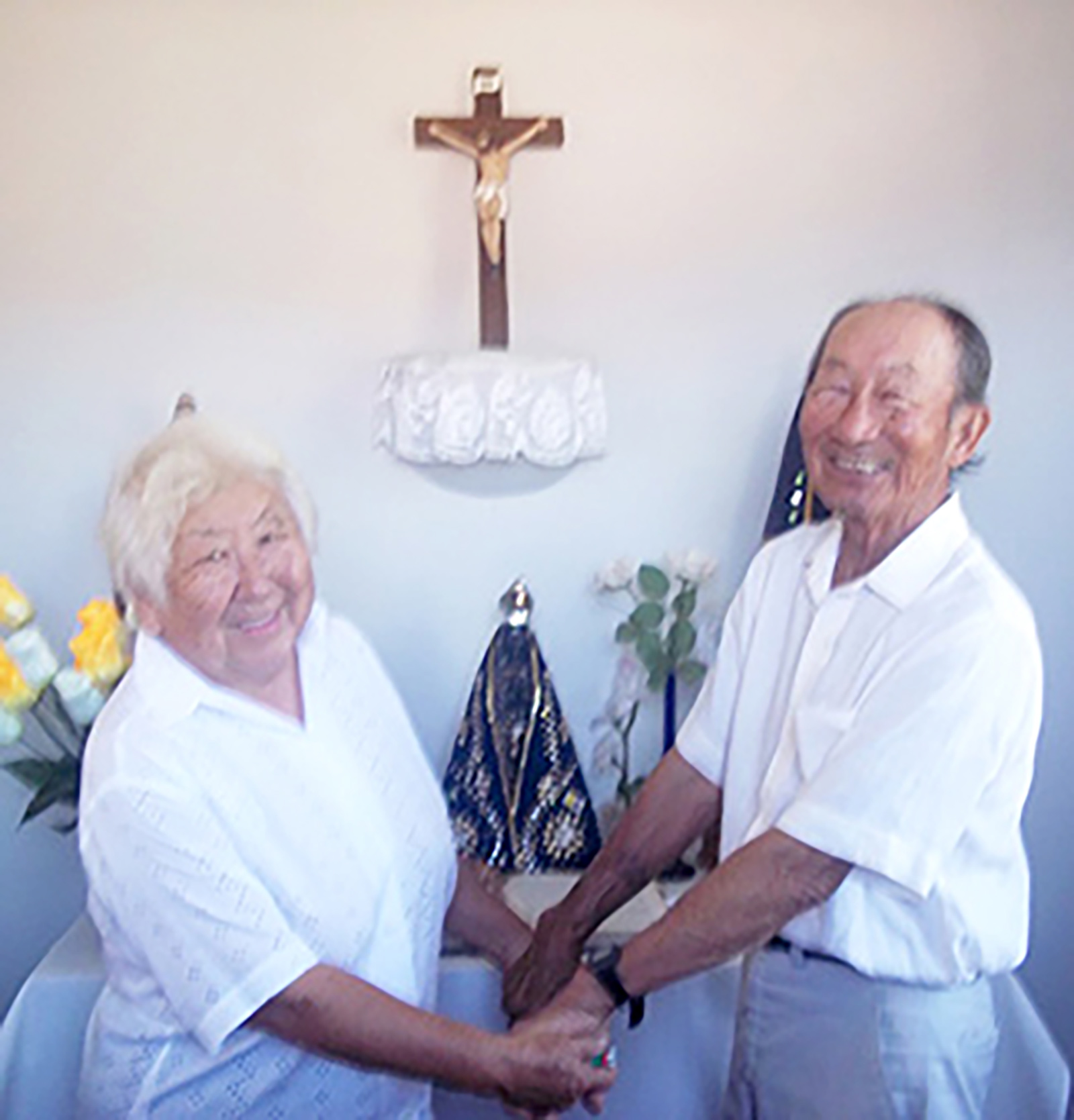 Dia 7 de julho, comemoram 64 anos de casados, Bodas de Fabulita, Paulo Ogava e Aparecida Tamura Ogava. Eles recebem os parabéns dos filhos Paulo Ogava Júnior, casado com Dária Miyasaka Ogava e Carlos Alberto Tamura Ogava, casado com Andréia Gonçalves de Oliveira Ogava, dos netos Rafaela Miyasaka Ogava Safatle, casada com Ricardo Lajovic Safatle; Paulo Ogava Neto; Ayumy Tamura Ogava e Thyfany Gonçalves Ogava, dos familiares e amigos