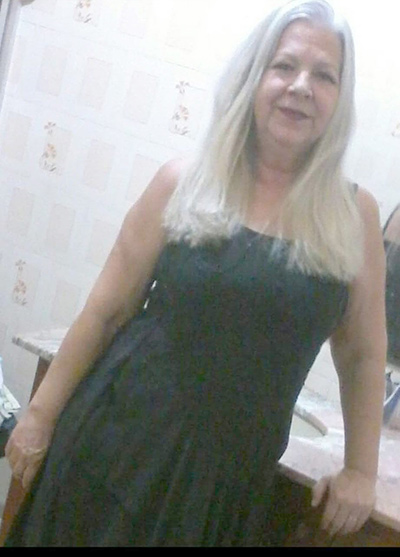 De: Marissol Cristini Assed Florêncio
Para: Marley Arlete Pedro 
“Minha rainha amada, linda, maravilhosa e muito guerreira ela é minha inspiração...minha mãe Marley Arlete Pedro”