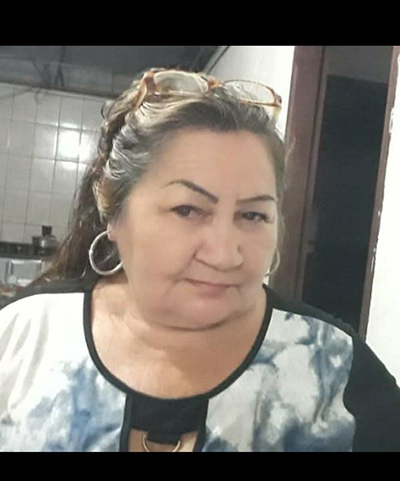De: Do filho Ronan, da nora Elaine e netos Gabrielly José Miguel e Ronan filho 
Para: Zilda
“Desejamos um Feliz Dia das Mães para a senhora, que é uma mulher guerreira”.