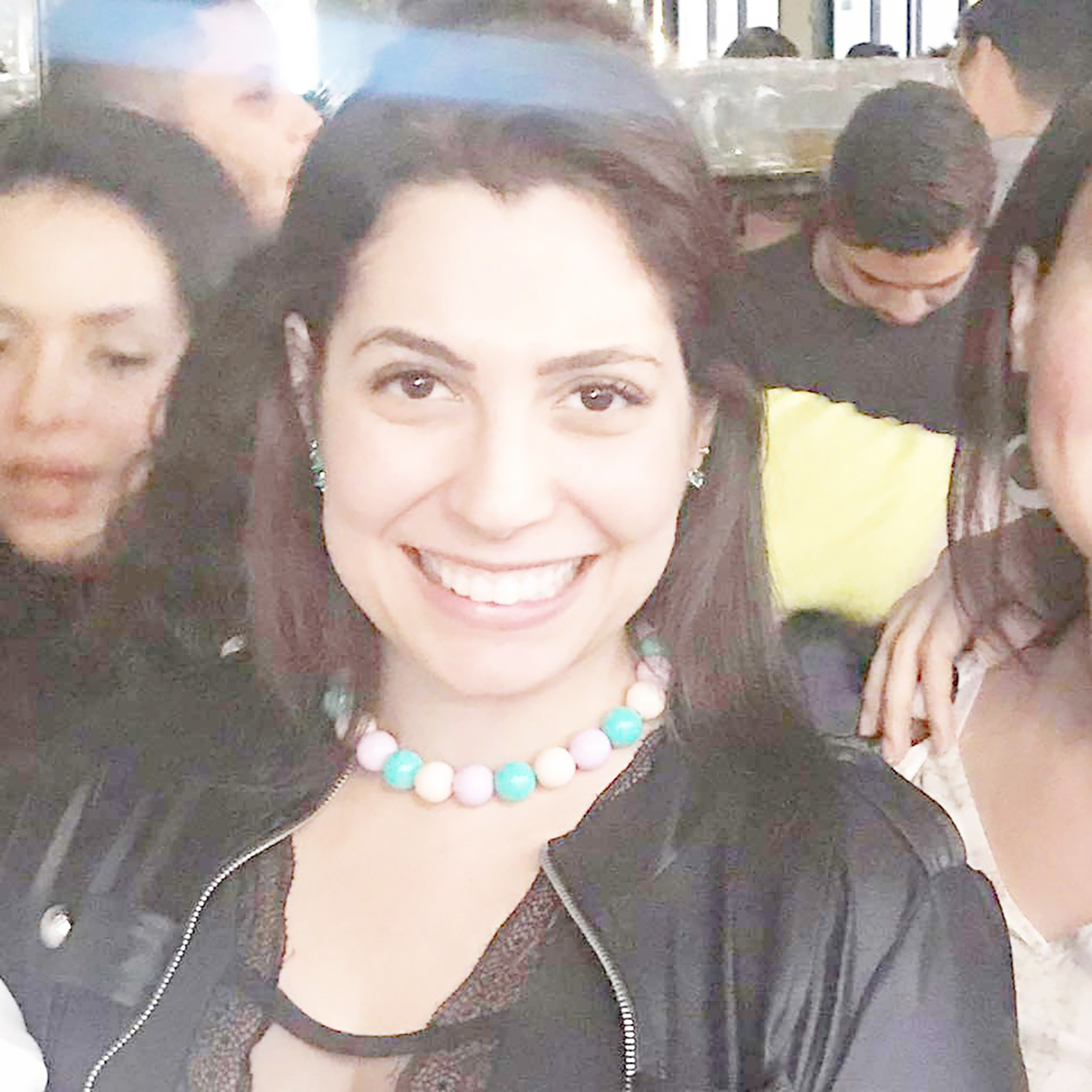 Dia 7 de junho, comemorou aniversário, Flávia Morando Moysés. Ela recebe os parabéns do esposo, Matheus Henrique de Campos, do filho Heitor Moysés de Campos, dos pais o advogado e vice diretor-executivo da Fundação Educacional de Ituverava, Dr. Luiz Miguel Ribeiro Moysés e Eloisa Morando Moysés, do irmão Luiz Alexandre Morando Moysés, da cunhada Ana Carolina Nero Silveira, do sobrinho Davi, dos familiares e amigos