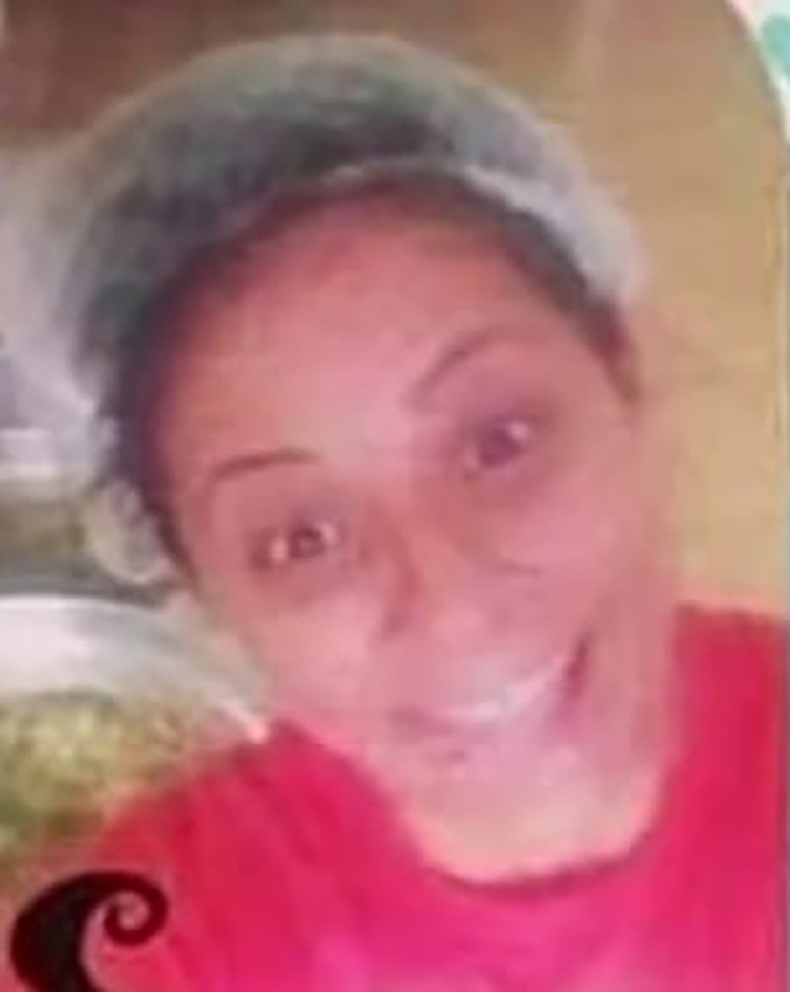 Faleceu dia 21 de junho, aos 53 anos, Cláudia Aparecida Fernandes Nascimento., que convivia com Charles Silva Soares. São suas filhas Tássia Gabriella Borges do Nascimento Quereza e Jéssica Fernandes Borges Bueno Soares, genros Ranael Silva Rocha e Diogo Éder Silvério Moura, netos Isaac Gabriel Borges Silvério Moura e Isis Gabriella Borges Silvério Moura. Ela é filha de Maria Aparecida Fernandes Nascimento e Celso Borges Nascimento e tem a irmã Fernanda Borges do Nascimento Pimenta e os sobrinhos Camila Borges Pimenta, Alfredo H. Quatrote Pimenta Filho e Carolina Borges Pimenta Vieira.