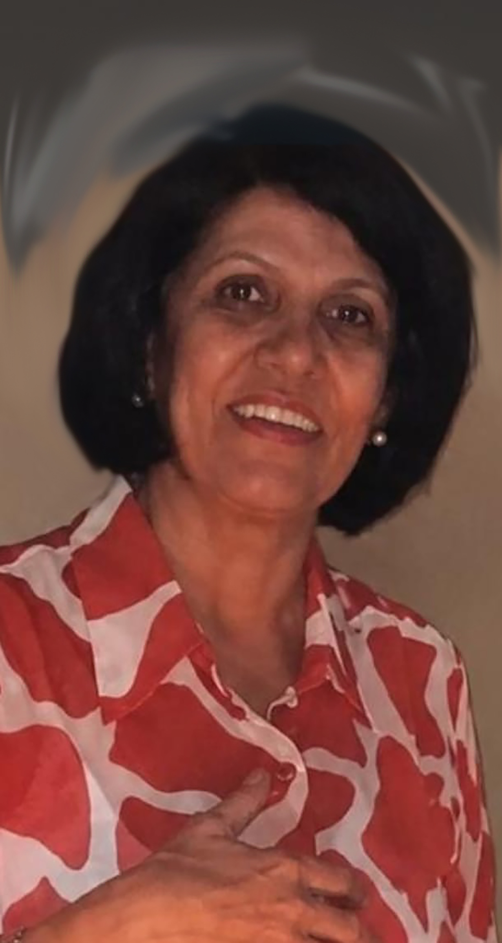 Faleceu dia 18 de junho, aos 68 anos, Rita Maria Costa Carvalho, casada com o bancário aposentado Benedito Antônio de Carvalho (“Dito Catarino”). São seus filhos Victor Hugo Costa Carvalho, casado com Marjori Aparecida Santos Oliveira Carvalho e Luiz Felipe Costa Carvalho, que tem a namorada Ana Júlia Silva Rosário. Ela, que tem a neta Cecília Maria Oliveira Carvalho, é filha de Valter Ferreira Costa (“in memoriam) e Maria Ivone Saldareli Costa.