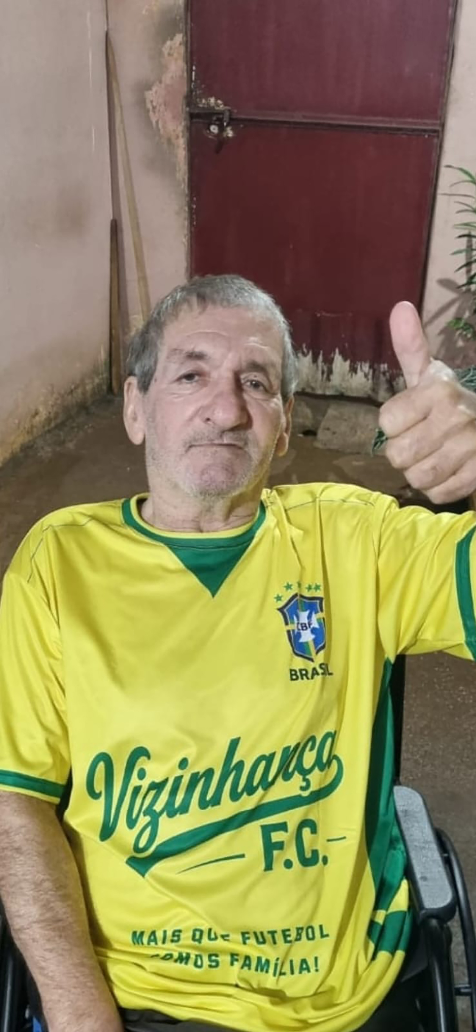 Faleceu dia 16 de julho, aos 76 anos, Ademar Cândido da Silva, casado com Maria Felicidade Cardoso da Silva. São seus filhos Adriano Garcia da Silva, casado com Patrícia Barbosa Garcia da Silva; Ademar Garcia da Silva, casado com Andréia Alice Garcia da Silva e Vinícius Cardoso da Silva, netos Júlia, Eduardo, Mariana, Amanda, Luísa, Beatriz e Lucas. Ele é filho de Matuzano Cândido da Silva e Armelina Facini Silva (ambos falecidos) e são seus irmãos Nair, Maria Helena, Ademir, Maria Aparecida, Lúcia, Lucimar, Teresa, Geni (in memoriam) e Edir (in memoriam).