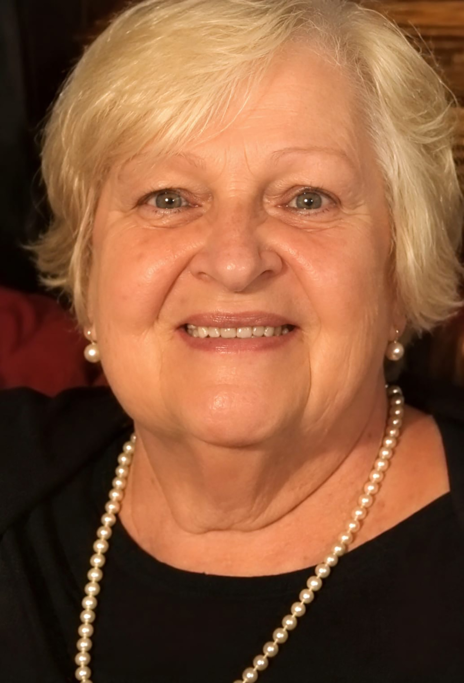 Faleceu dia 20 de julho, aos 77 anos, a professora Maria José Barbosa Pereira, viúva do professor e advogado Dorival da Silva Pereira. São seus filhos Luciane Aparecida da Silva Pereira e Luciano Emanuel da Silva Pereira. Ela é filha de Manoel Garcia Barbosa e Onofra de Paula Barbosa e são seus irmãos José Carlos Barbosa e Jerônima Barbosa (ambos falecidos).