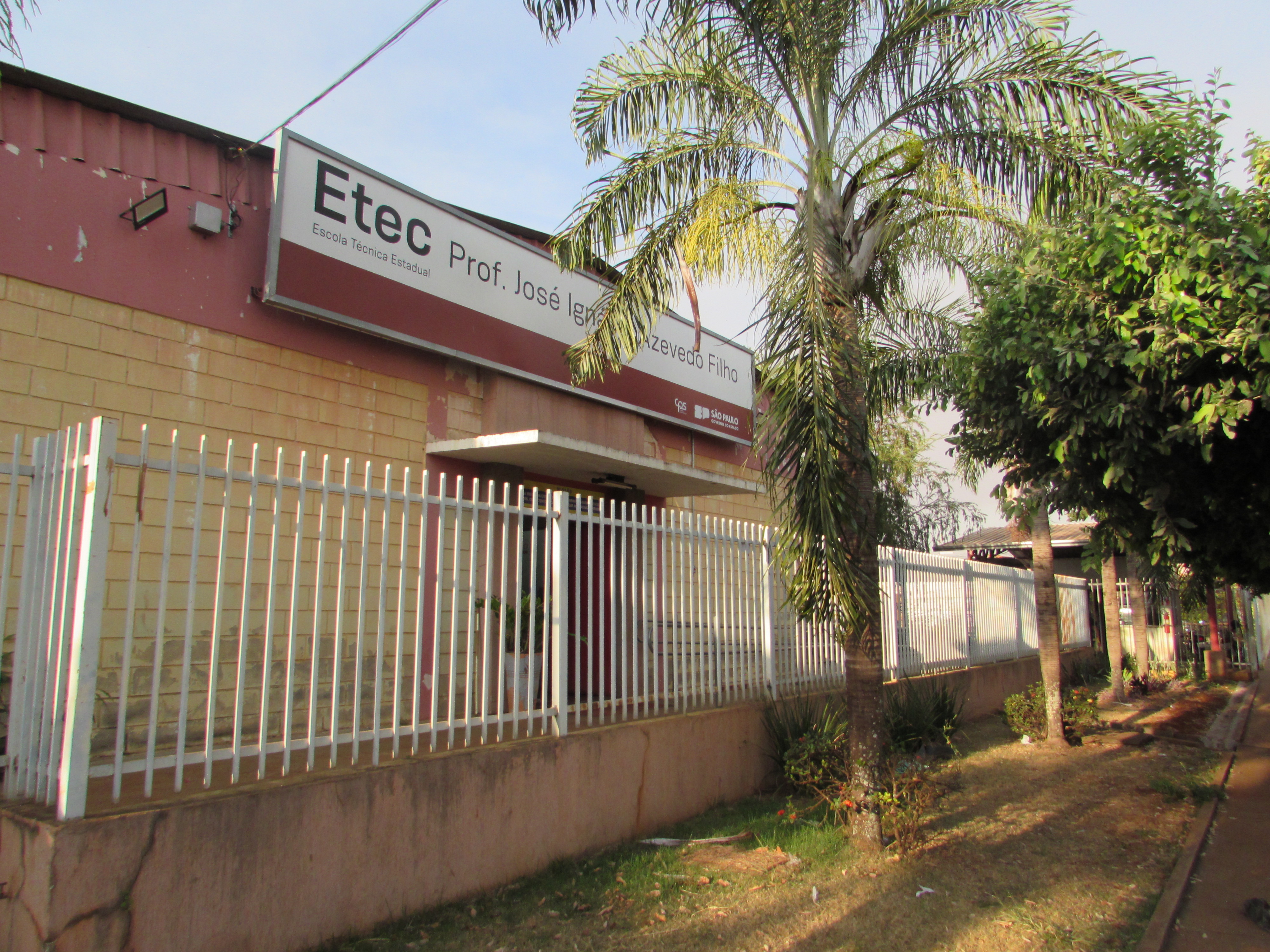 Endereço: Rua Omaguás
Seções: 93, 99 e 152
Todas as seções tem acessibilidade
Número de Seções: 03
