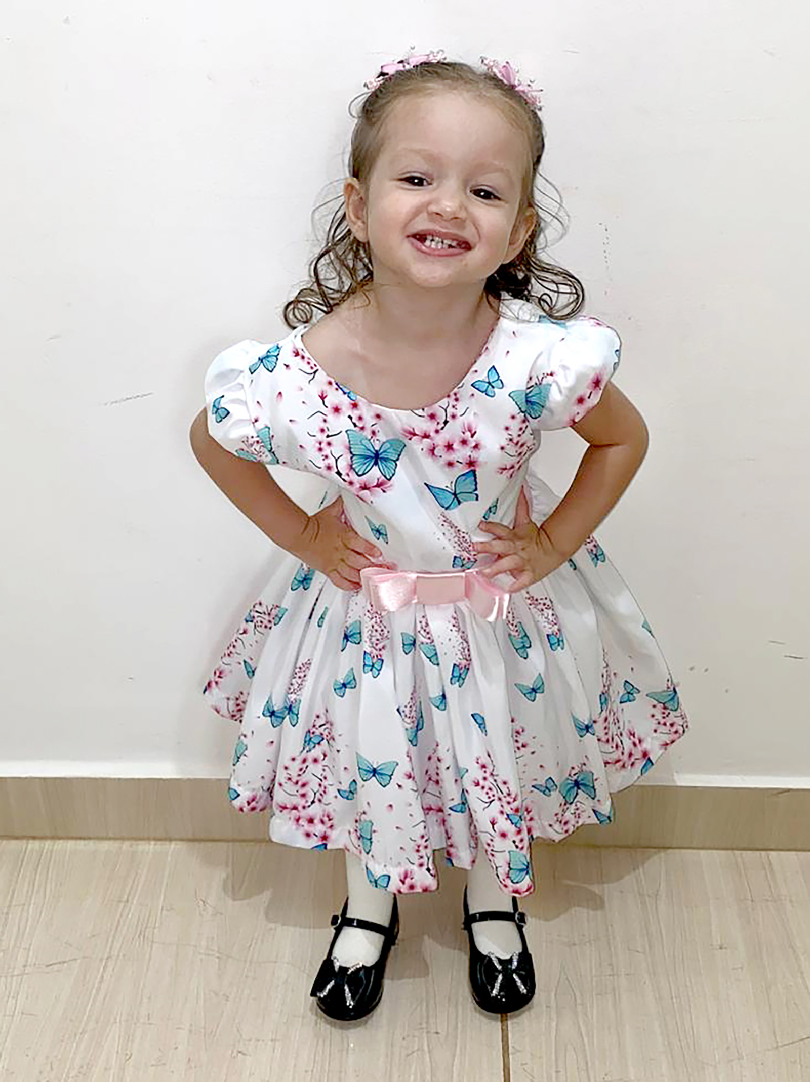 Dia 21 de julho, comemora aniversário, Maya Matos Martins. Filha de Filipe de Paula Martins e Melissa Matos Martins, são seus avós Samuel Mariano (in memoriam) e Quézia de Paula Lima, e Antônio Martins e Zilda Matos Martins, tios Gabriel/Suzane e Vitória/Eduardo, bisavós Alípio Carlos Martins e Maria Natália Mariano Martins, e Ademar de Paula Lima e Sônia Aparecida Caetano Lima