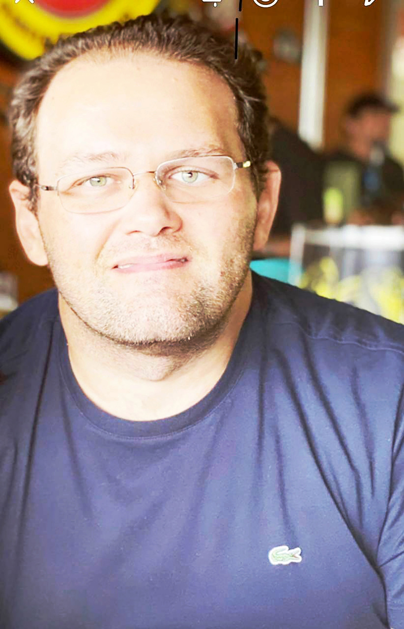 Dia 16 de julho, comemora aniversário, o empresário Rubens de Paula Vieira Neto. Ele recebe os parabéns da esposa Naiara Barbosa Macedo Andrade, da filha Alice, dos pais José Dirceu Pistori e Rosana Maria Andrade, dos amigos e familiares