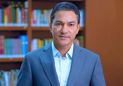 O governador de SP Tarcísio de Freitas e o prefeito Luiz Araújo