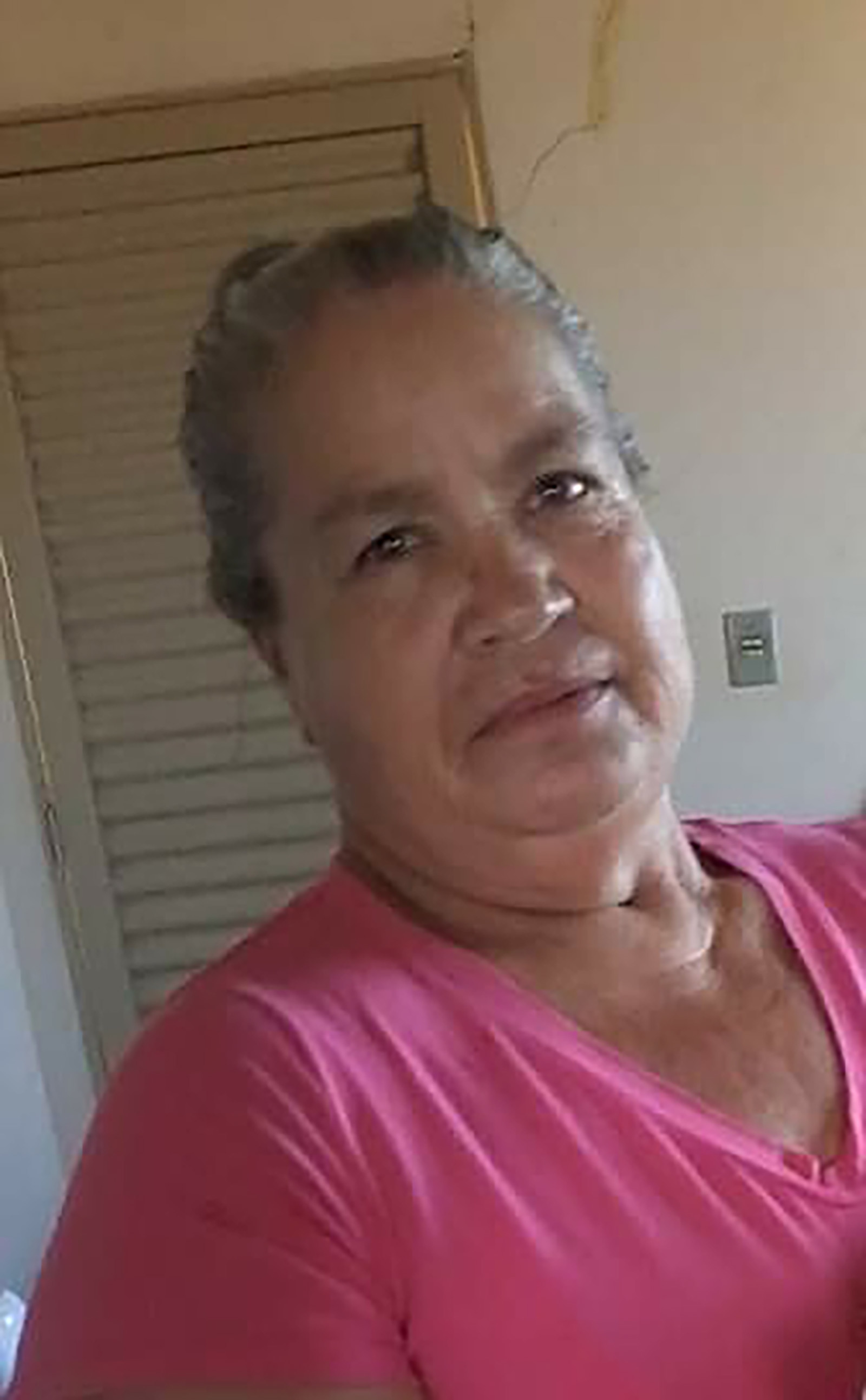 Faleceu dia 13 de outubro, aos 67 anos, Iris Ferreira de Moura Almeida (“Fofa”), casada com Moacir de Souza Almeida. São suas filhas Ana Caroline de Almeida Ferreira e Crislaine Aparecida Ferreira de Almeida, e genros Carlos Alexandre e José Inácio, netos Samuel e Angelina. Ela é filha de Tristão Gonçalves de Oliveira e Maura Maria de Oliveira.