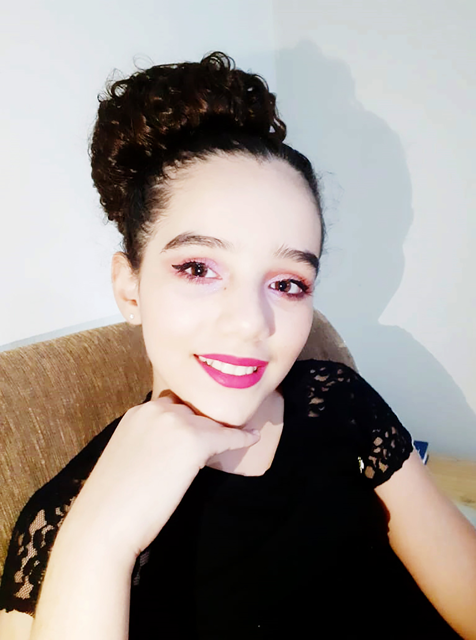 Dia 25 de junho, comemorou aniversário, Mariana Inocêncio Rodrigues de Oliveira. Ela recebe os parabéns dos pais Adriano Rodrigues de Oliveira e Patrícia Valéria Inocêncio Rodrigues de Oliveira, do irmão João Victor Inocêncio Rodrigues de Oliveira, dos avós, tios primos, amigos e familiares
