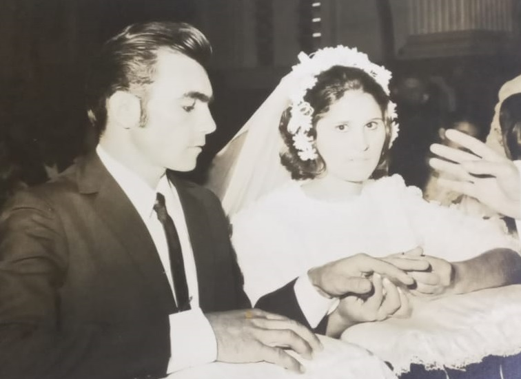 Dia 29 de abril, comemoram 54 anos de casados, Bodas Níquel, Jorge Rego e Jorgina de Paula Silva Rego. São seus filhos Joceli, Jucélio, Jocelino e Joel, genro Elder Costa e noras, Luciana, Thaysa e Adriana, netos Fernanda, Jorge Neto, Giovanna, Vinícius, Maria Eduarda e Joel Júnior. Eles recebem os parabéns dos filhos, genro, noras, netos, dos familiares e amigos