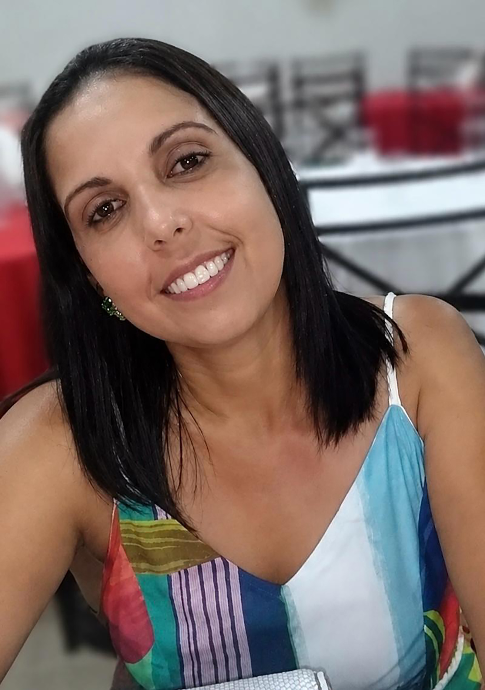 Faleceu dia 4 de julho, aos 51 anos, a funcionaria publica Eliane Goulart da Silva Cunha, que trabalhava na CEMEI Professora Thereza Lopes. Ela tem a filha Isadora Goulart de Souza, e são seus pais José Goulart da Silva (in memoriam) e Maria José de Souza e irmãos Maria Dulce da Silva Totoli, casada com Devair de Paula Totoli; Maria Célia da Silva, casada com Saulo Furtado de Oliveira; Lezir Maria da Silva, casada com Antônio Henrique da Silva; José Wilson da Silva, casado com Celma Regina de Castro; Paulo José da Silva; Cícero Goulart da Silva, casado com Ana Cristina Garcia Almeida; Sandra Marta Ramos da Silva, casada com Daniel Ramos da Silva; Saulo Goulart da Silva, casado com Ana Lúcia Rogério Goulart; Ana Cláudia da Silva e Silva, casada com Jonas Augusto da Silva e Patrícia Maria da Silva Alcântara, casada com Luiz Henrique Alcântara.