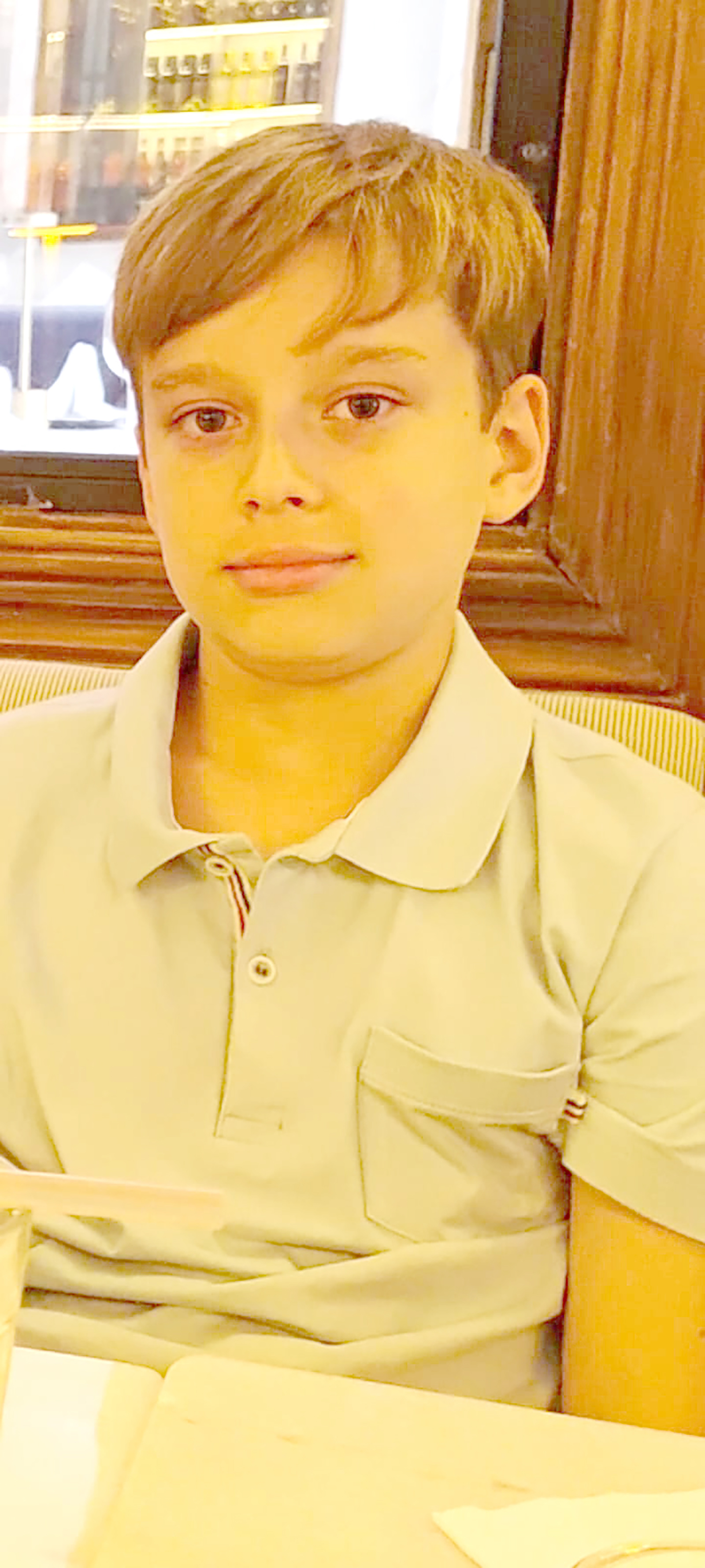 Dia 4 de junho, completa 13 anos, Carlos Eduardo Garcia Galdiano da Silva. Filho de Daniela Garcia Pinto e Fúlvio Francis Galdiano da Silva, ele tem o irmão João Lucas Garcia Galdiano da Silva, e são seus avós Maria Rita Pacheco Garcia e José Antônio Pinto (“Cabo Zé”), e Luciano Francisco da Silva e Terezinha Gusson Galdiano Silva. Carlos Eduardo recebe os parabéns dos pais, do irmão, dos avós, dos tios, padrinhos e dos primos Gabriel, Mariah Luise, Rafael, Ana Clara, Miguel e Manuela, dos familiares e amigos