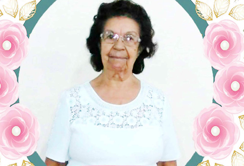 Dia 17 de outubro, comemora aniversário, Maria Aparecida Ramos (“Negrinha”), casada com Eurípedes Machado da Silva (in memoriam). São seus filhos Ricardo Ramos da Silva (in memoriam); Roberto Ramos da Silva, casado com Marilene da Silva e Renato Ramos da Silva (in memoriam), casado Sirlene da Cruz e netos Carlos Eduardo (“Carlim”); Eurípedes Netto, Ana Cláudia, Liliene, Renan, Fernando, Renato e Roberto Neto. Ela recebe os parabéns dos filhos, das noras, dos netos, dos bisnetos Gabriele, João Pedro, Lucas, Ricardo e Davi, dos familiares, amigos e dos irmãos da Igreja do Deus Vivo