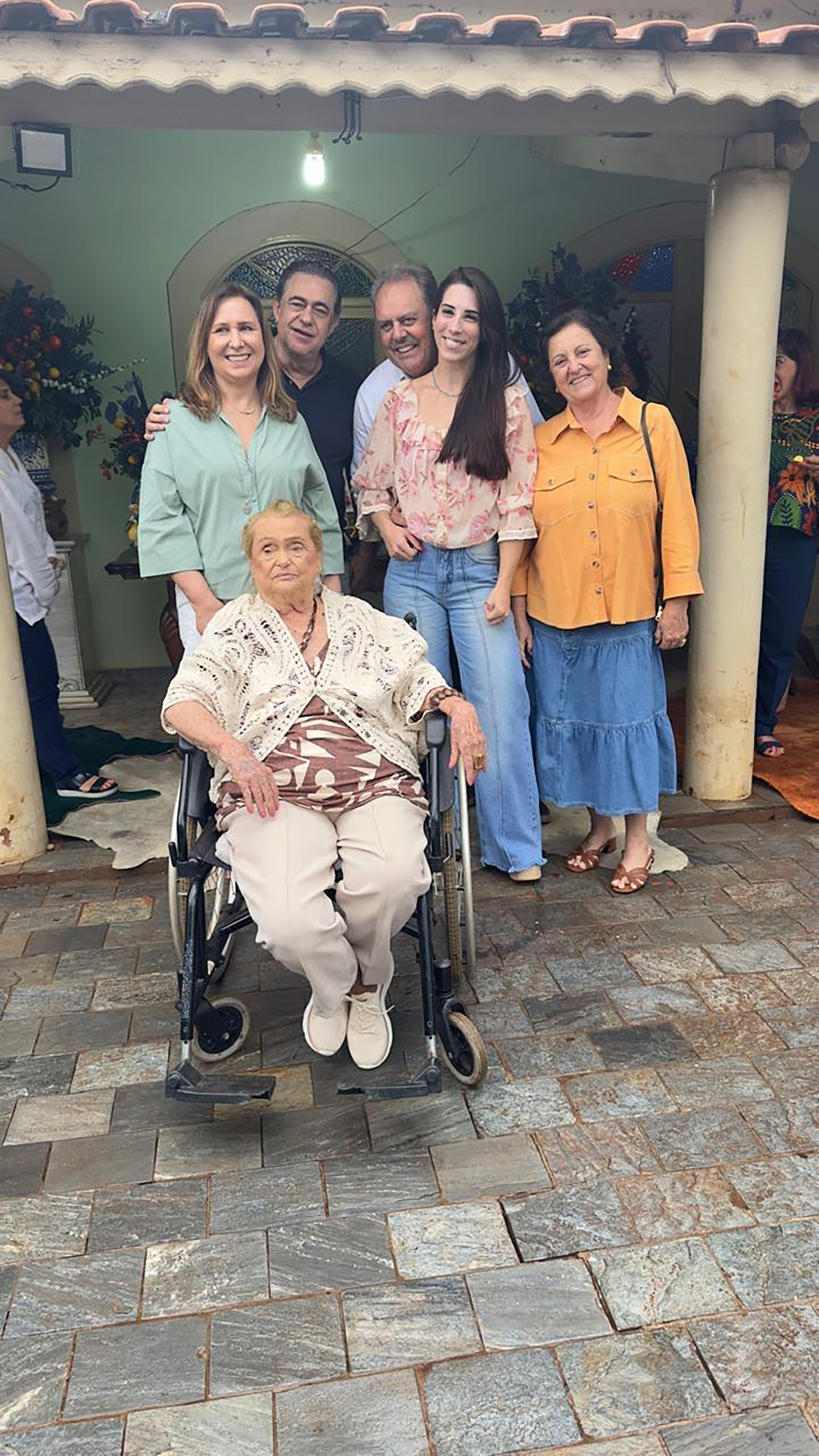 Mônica, Ricardo, Humberto, Fernanda e Cláudia