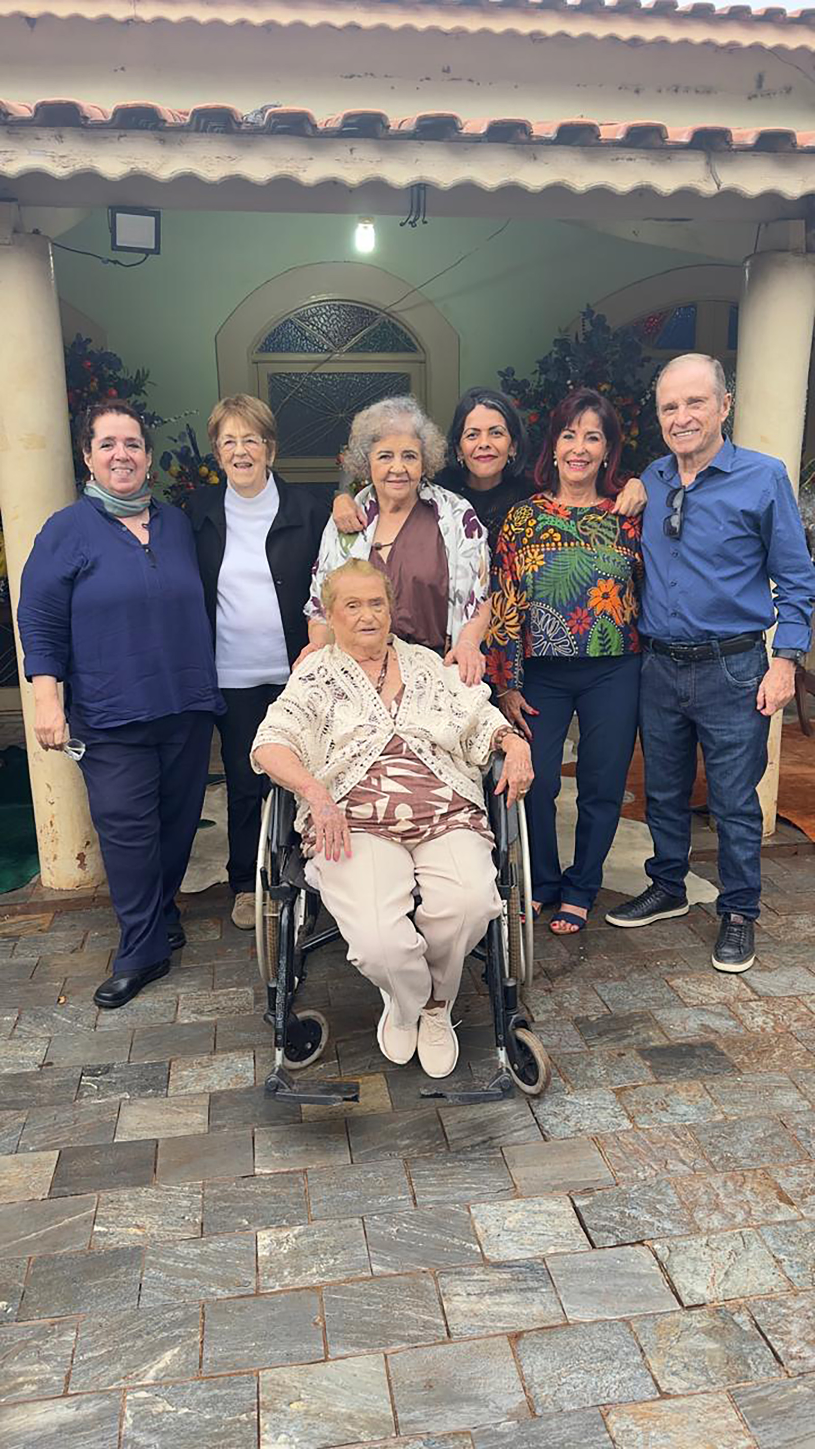 Guta, Maria Rita, Judith, Tuta, Carolina e Betico