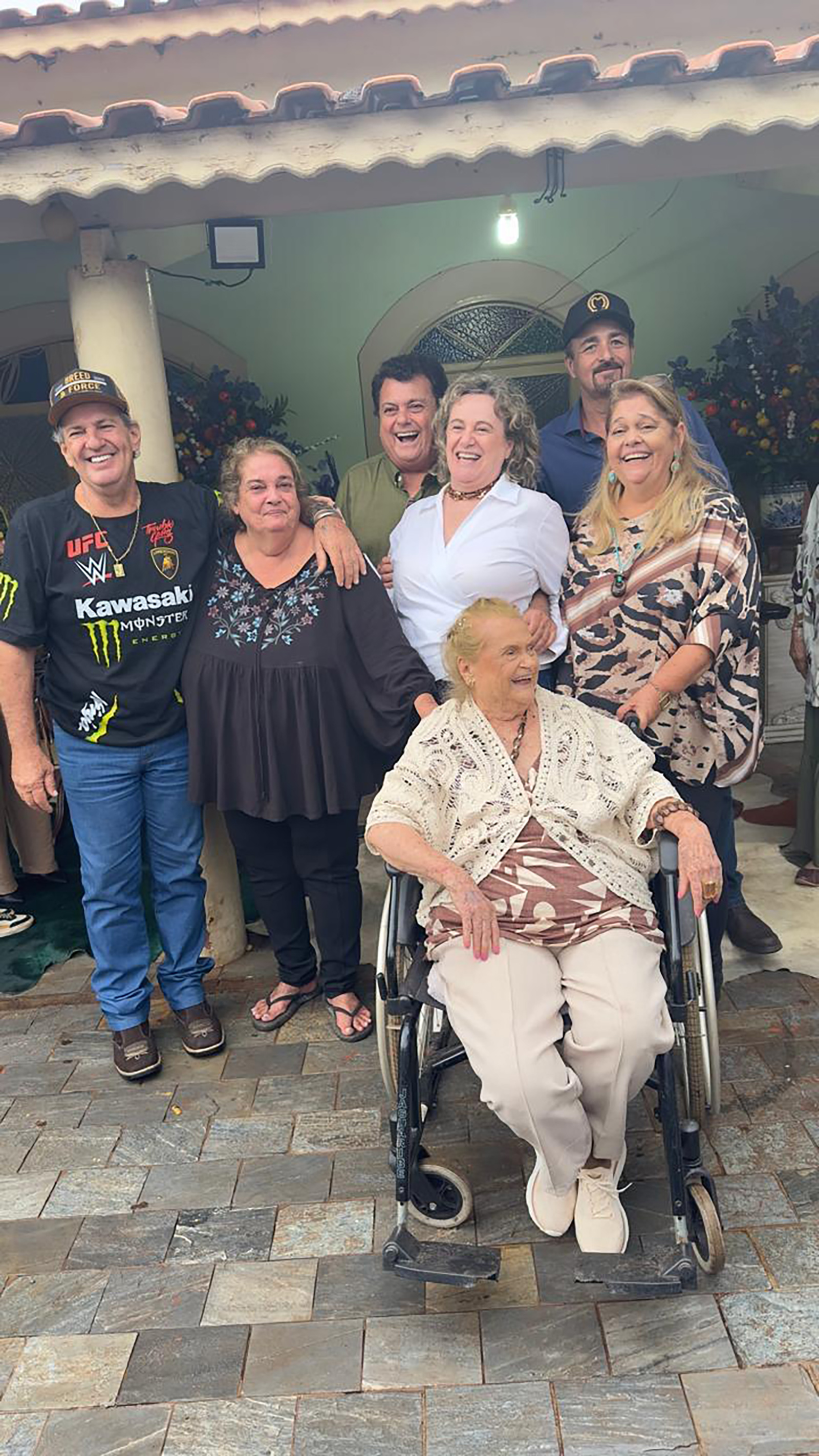 Juninho, Milena, Guilherme, Valéria, Sílvia e Luciano